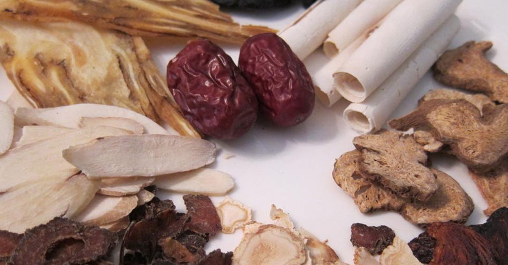 A warm arrangement of traditional Chinese herbs